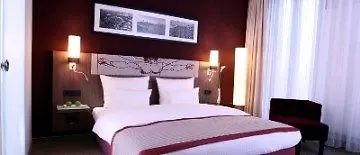 Leonardo Boutique Отель 4*