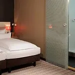 Leonardo Boutique 4*