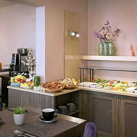 Leonardo Boutique Hotel